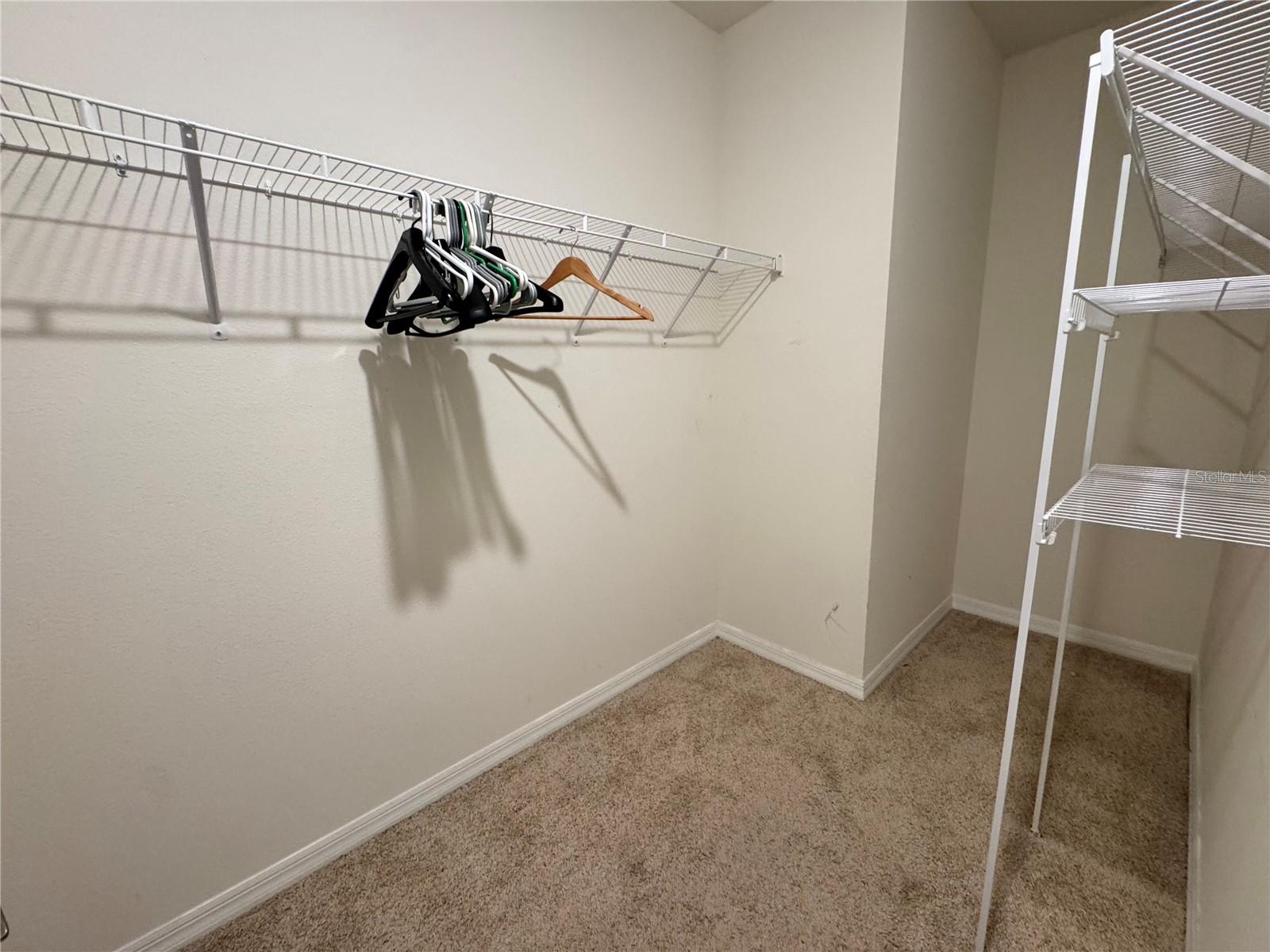 RIVERSTONE PH 2 - Residential Lease