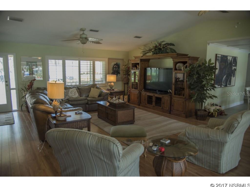 Venezia Unit 04 - Residential