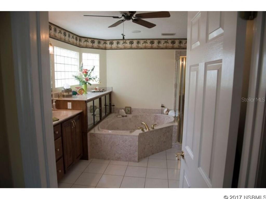 Venezia Unit 04 - Residential