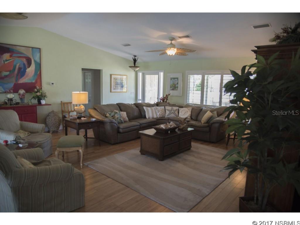 Venezia Unit 04 - Residential