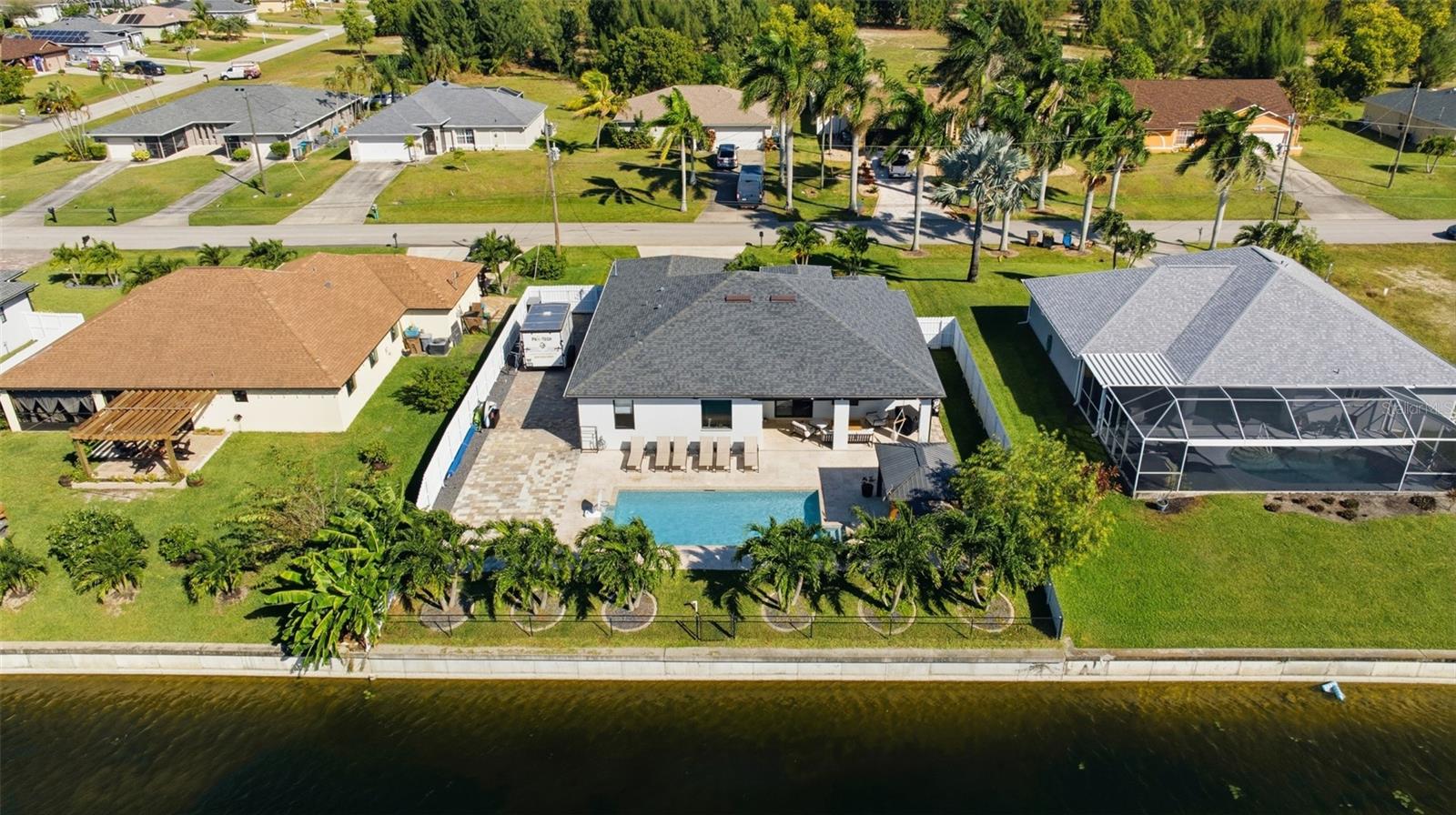 CAPE CORAL - Residential
