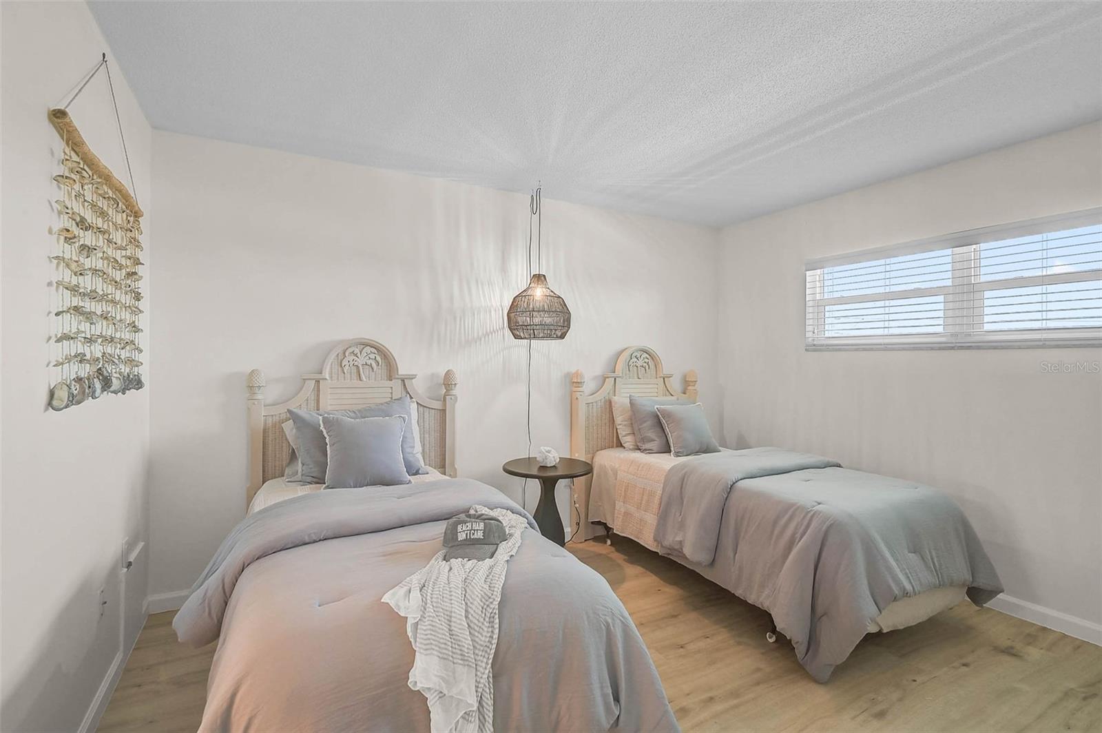 ORLEANS THE - Residential