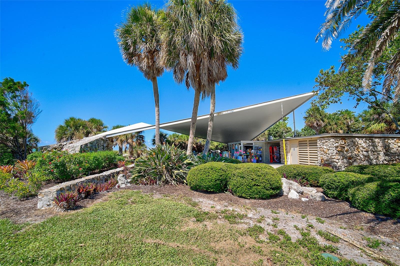 ORLEANS THE - Residential