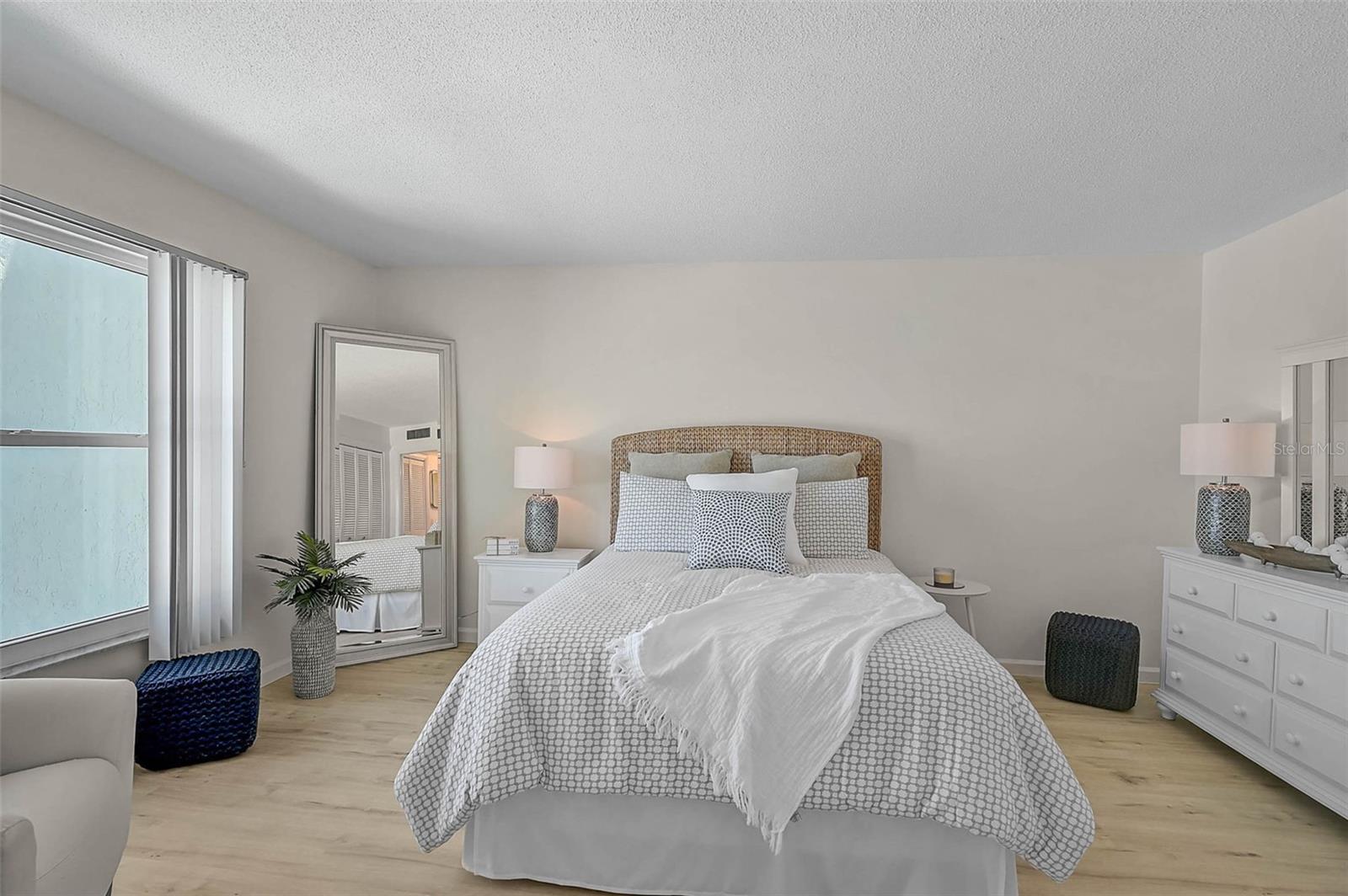 ORLEANS THE - Residential