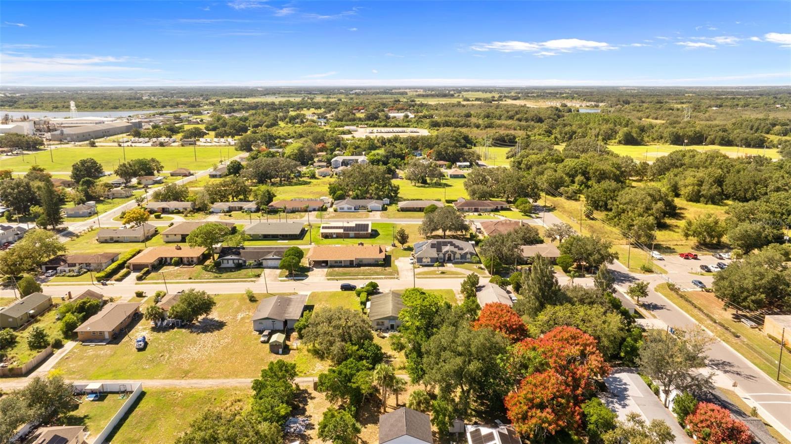 LAKE WALES LAND CO RESUB - Residential
