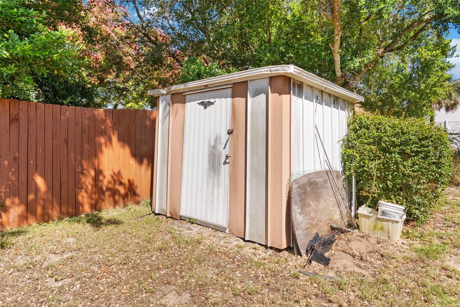 LAKE WALES LAND CO RESUB - Residential