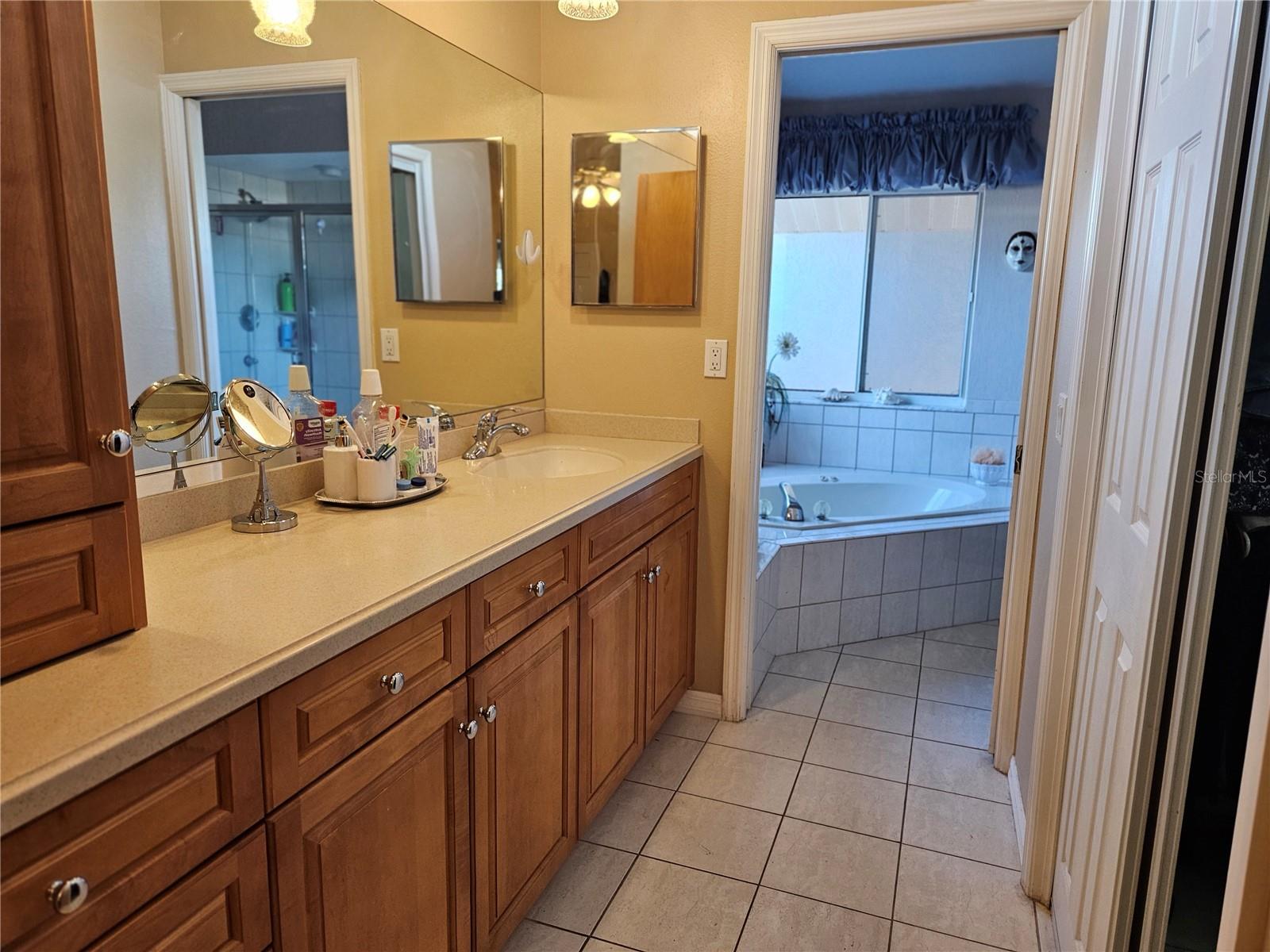 BAILEYS BLUFF ESTATES - Residential