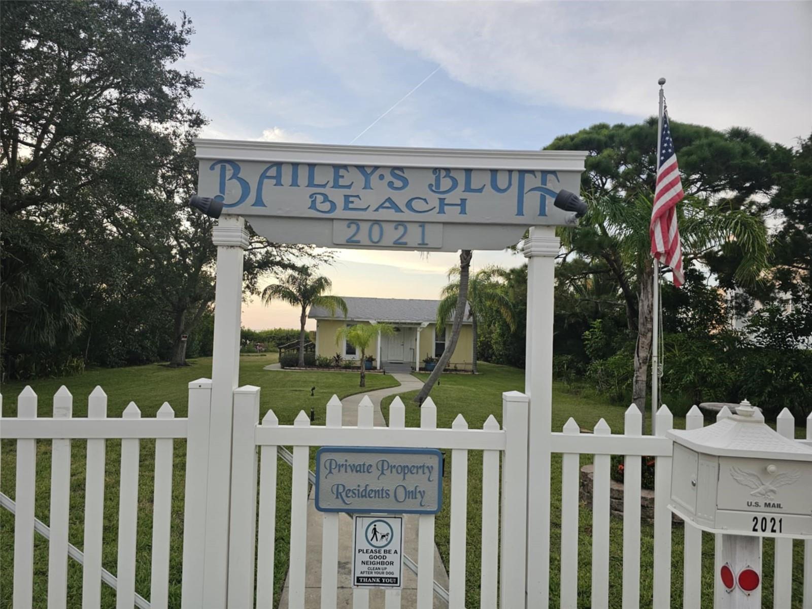 BAILEYS BLUFF ESTATES - Residential
