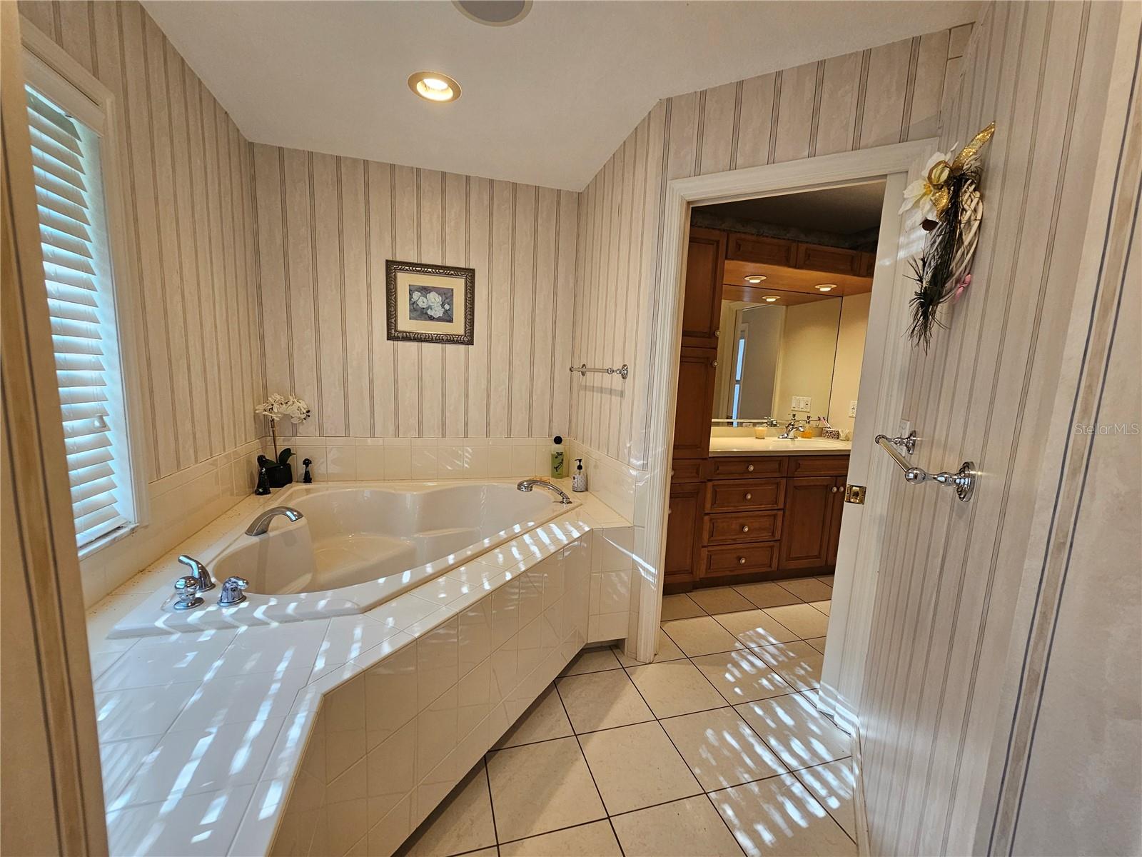 BAILEYS BLUFF ESTATES - Residential
