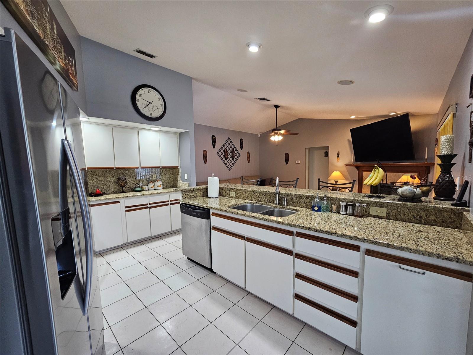 BAILEYS BLUFF ESTATES - Residential