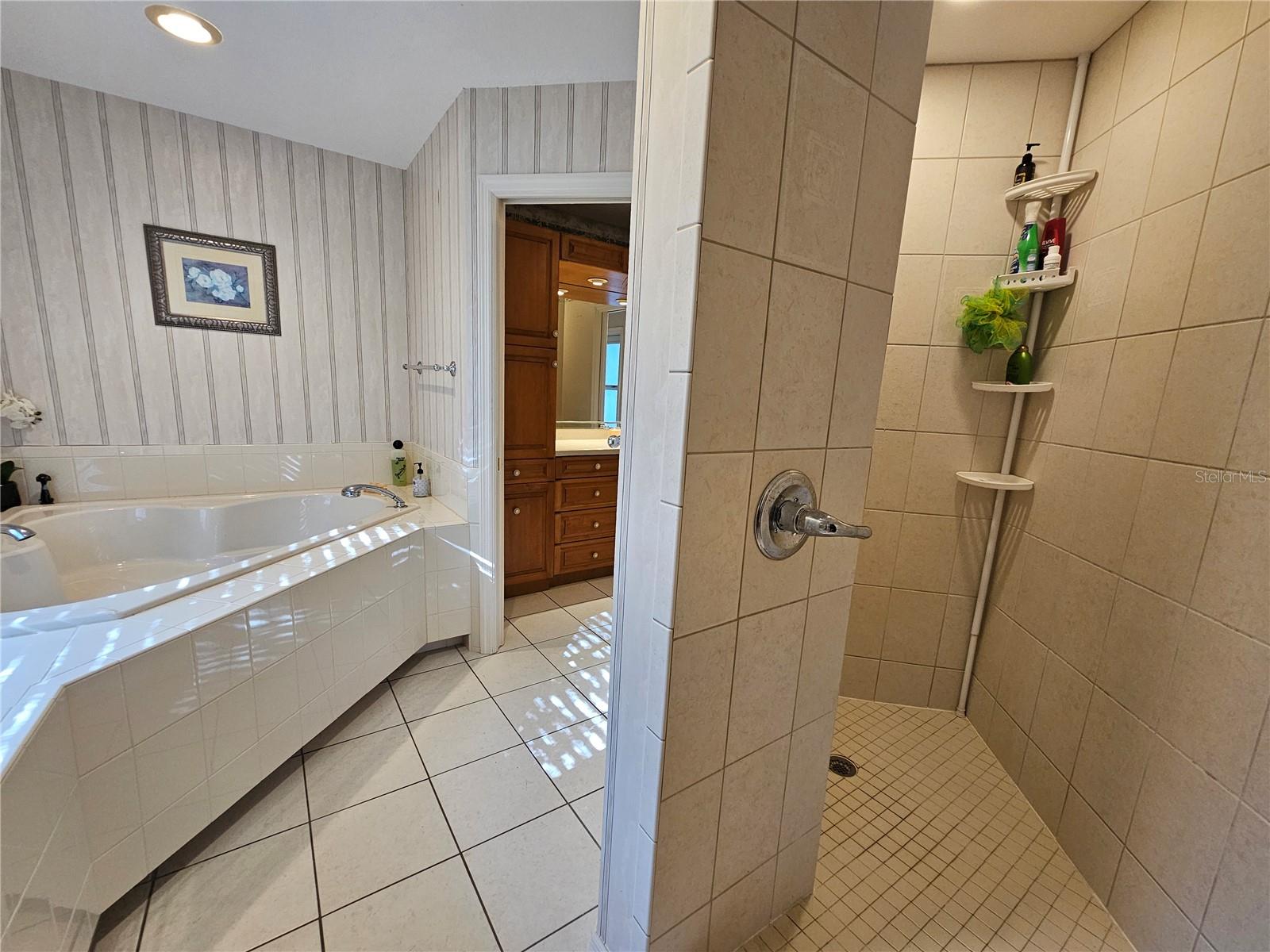 BAILEYS BLUFF ESTATES - Residential