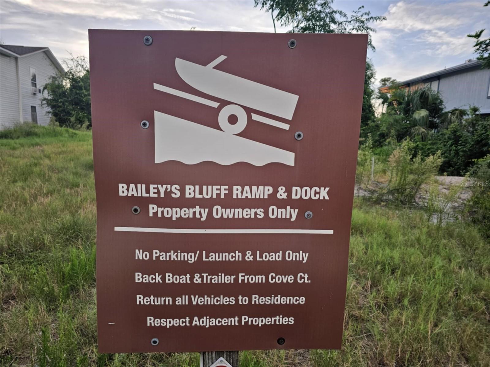 BAILEYS BLUFF ESTATES - Residential