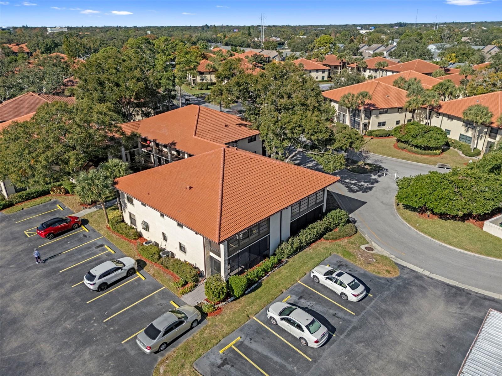 HAMMOCK PINES - Residential