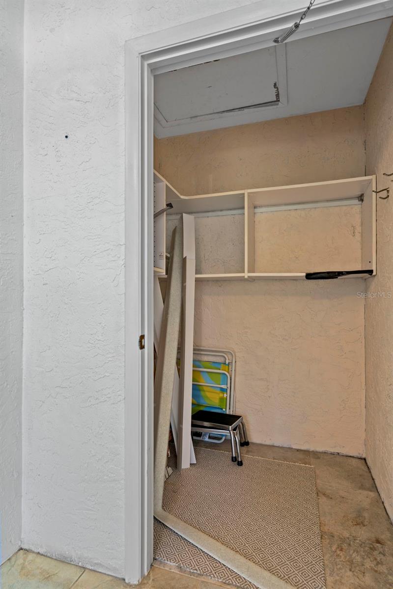 HAMMOCK PINES - Residential