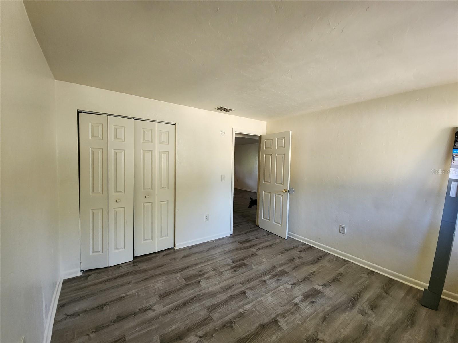 CEDAR RIDGE - Residential Lease