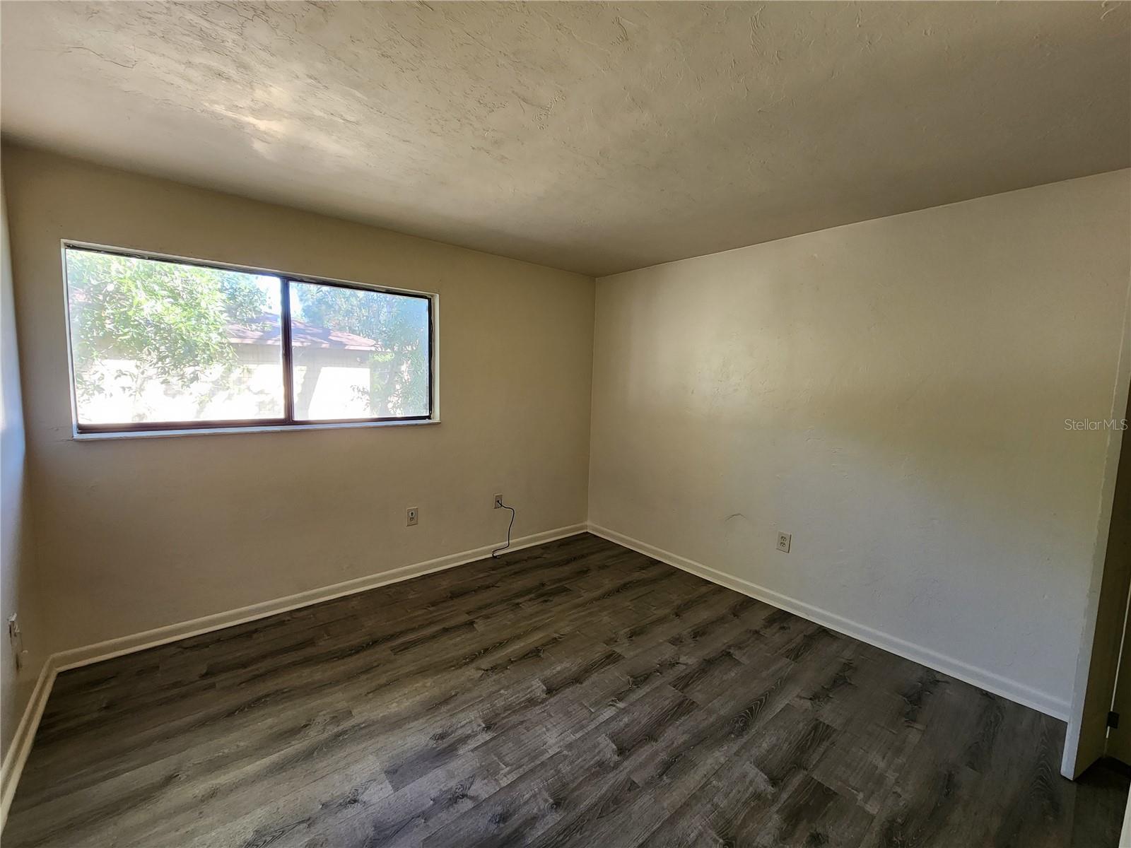 CEDAR RIDGE - Residential Lease