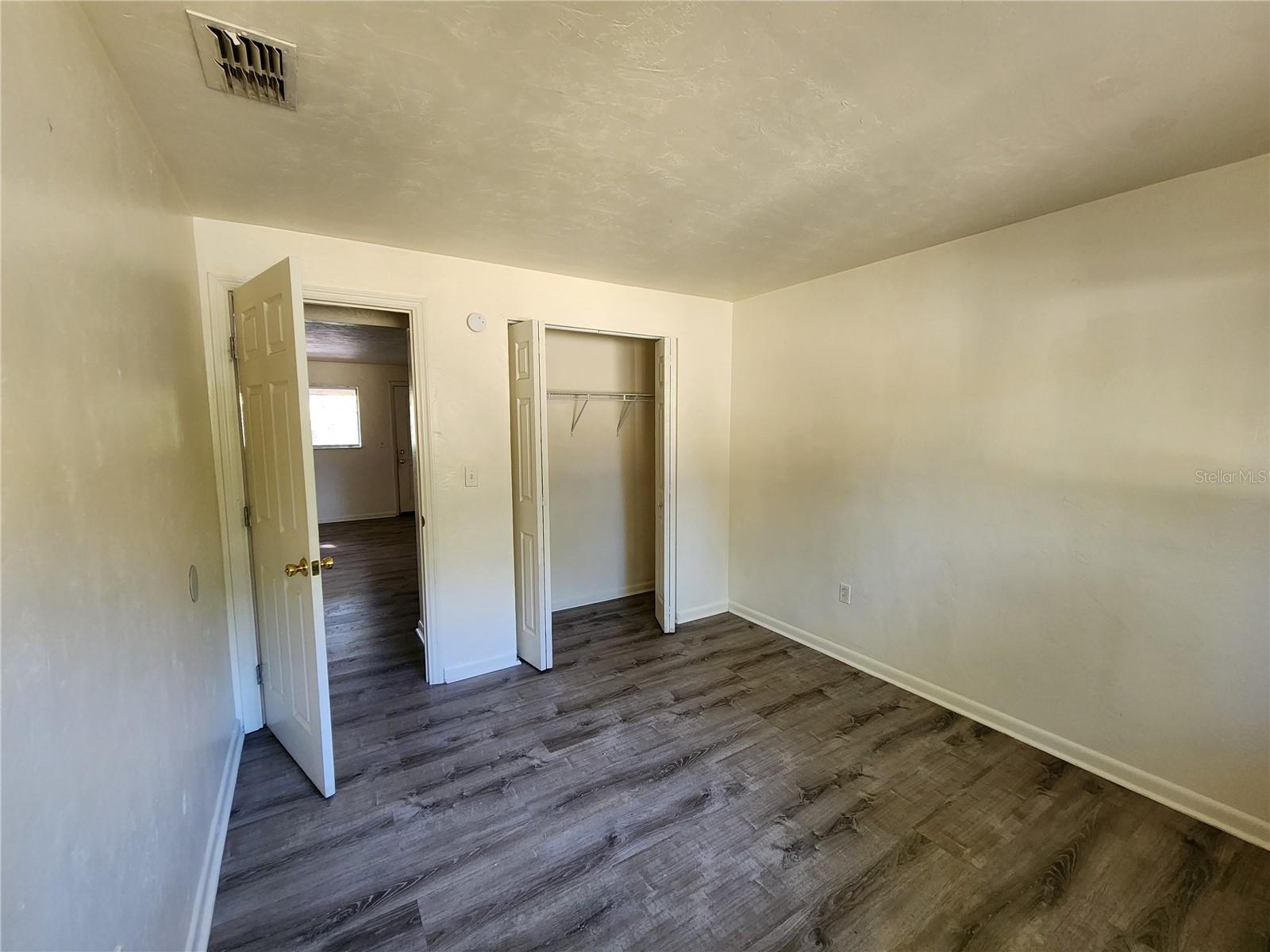 CEDAR RIDGE - Residential Lease