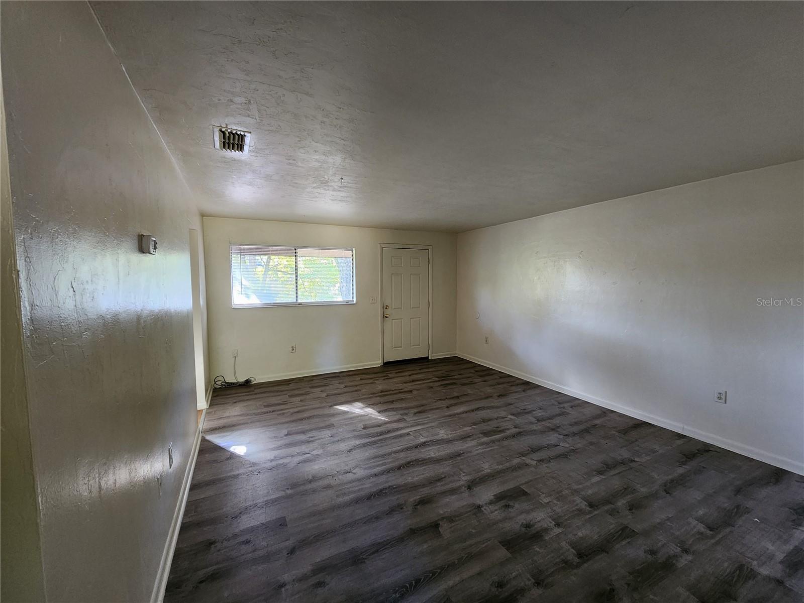 CEDAR RIDGE - Residential Lease