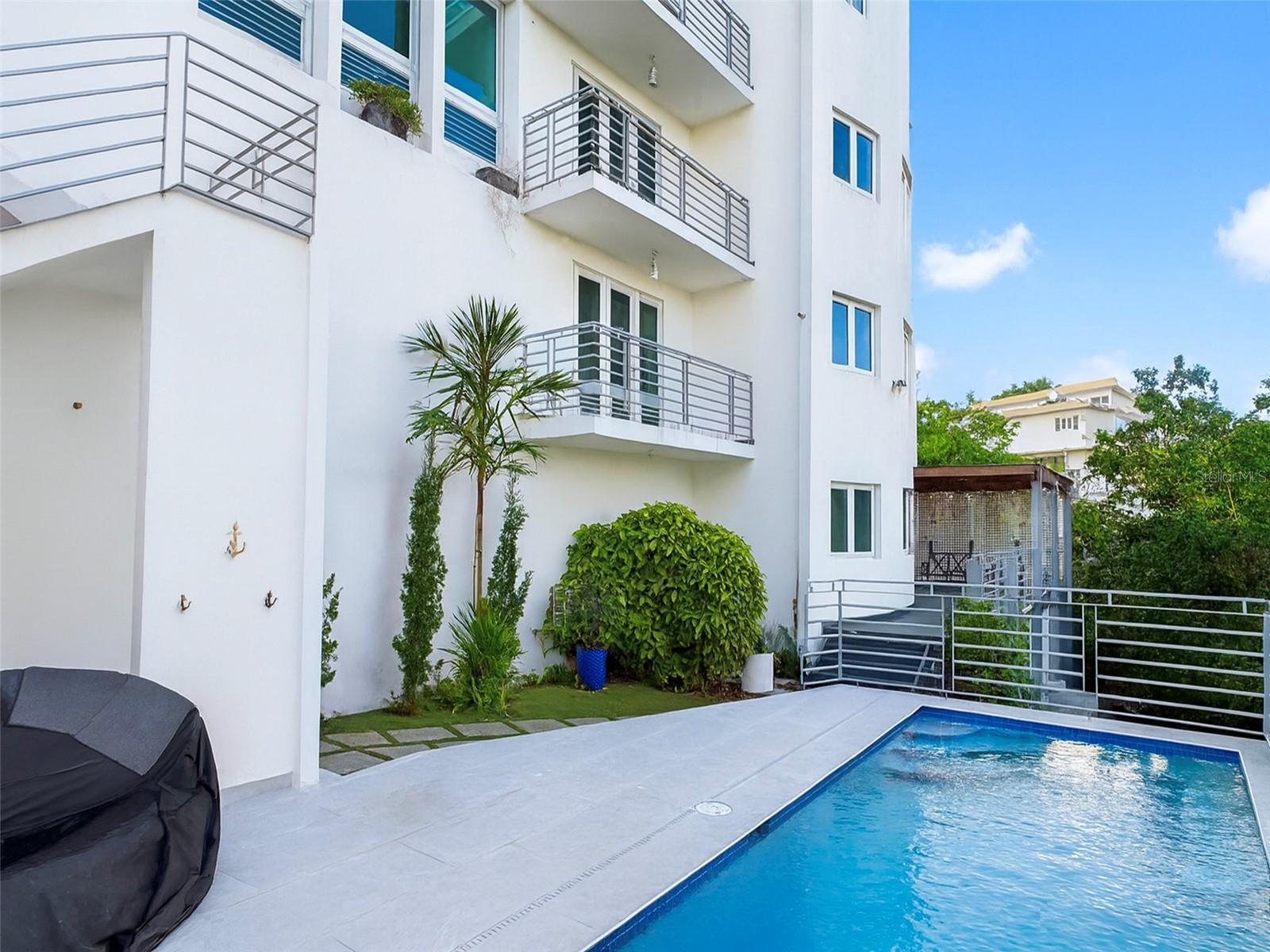 MINILLAS WARD, LA FLORESTA - Residential