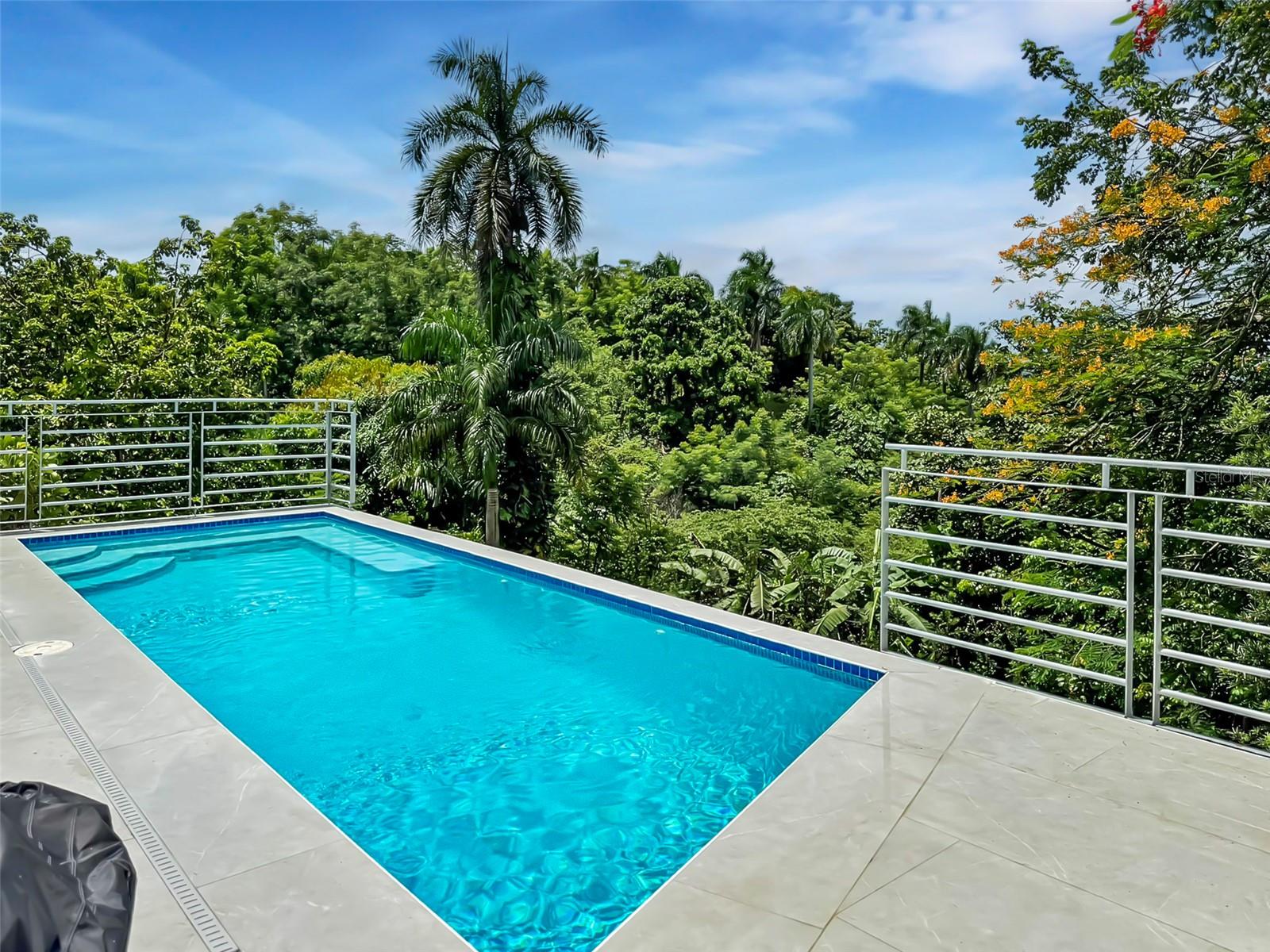 MINILLAS WARD, LA FLORESTA - Residential