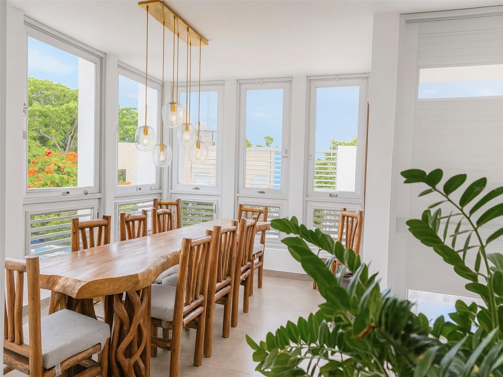 MINILLAS WARD, LA FLORESTA - Residential