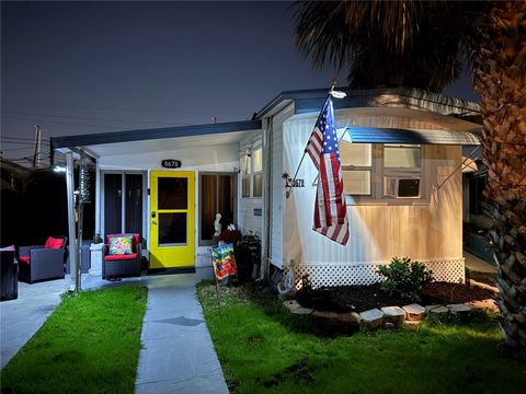 8678 44TH AVENUE N 62 ST PETERSBURG FL 33709