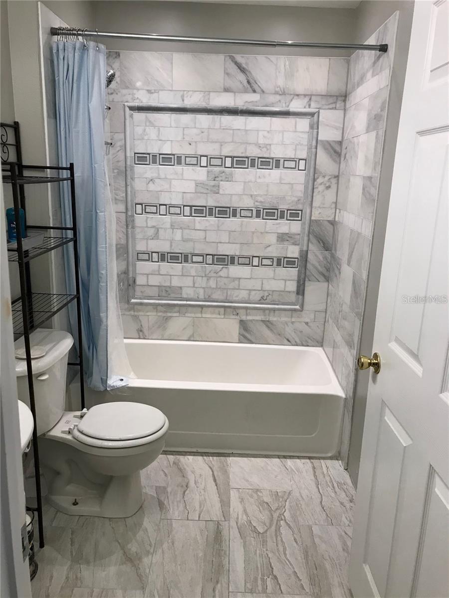 EQUESTIRIAN PARC AT HIGHWOODS P - Residential