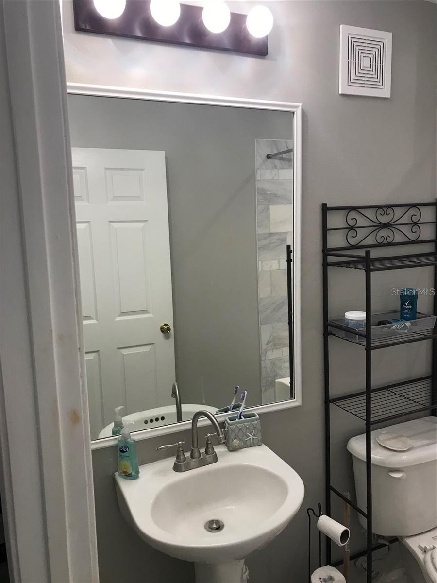 EQUESTIRIAN PARC AT HIGHWOODS P - Residential