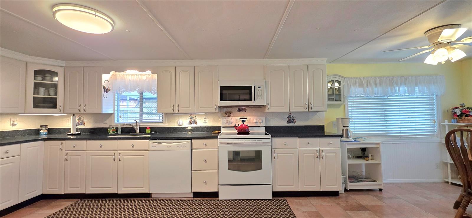 LAKE BETMAR ESTS UNIT 7 - Residential