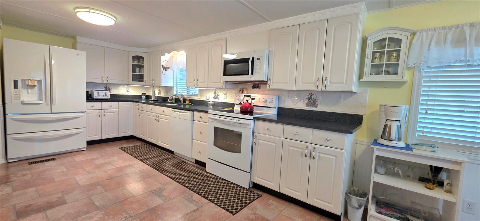 LAKE BETMAR ESTS UNIT 7 - Residential