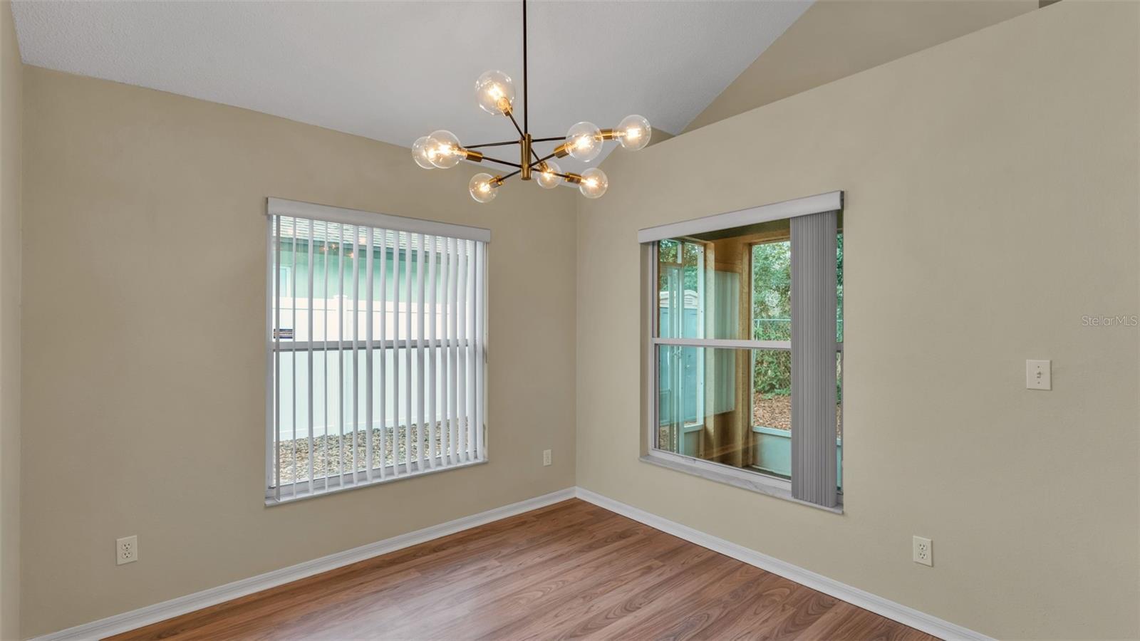 BLOOMINGDALE - Residential Lease