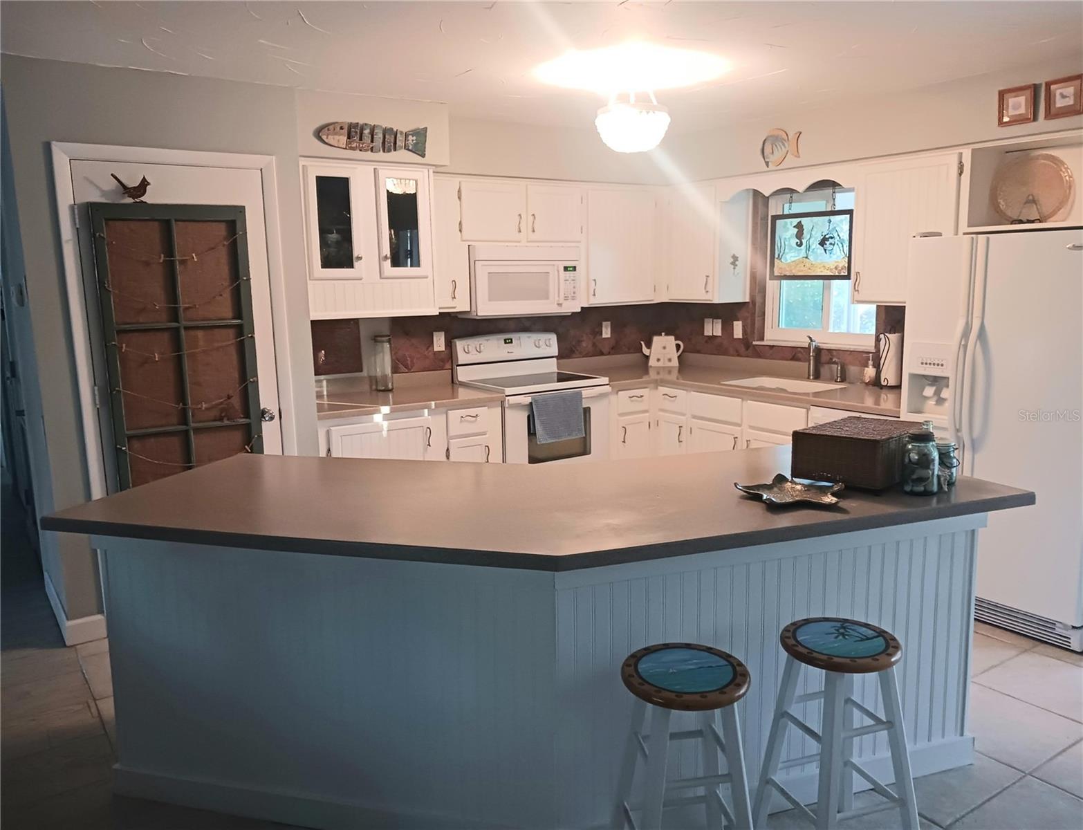 CHARLOTTE PARK - Residential