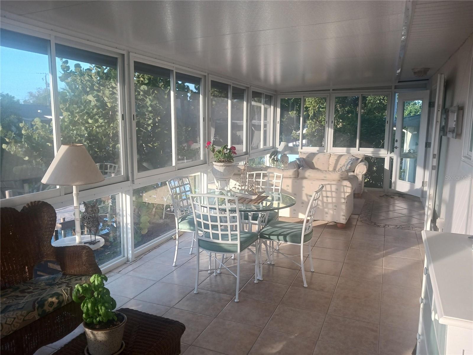 CHARLOTTE PARK - Residential