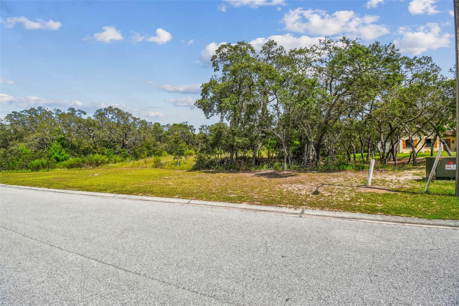 AUTUMN OAKS SOUTH - Land