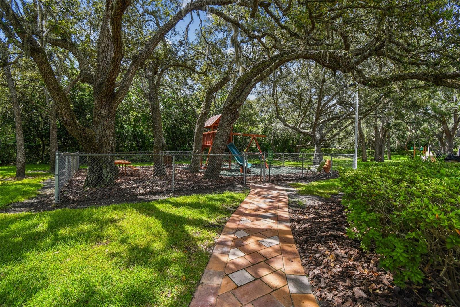 AUTUMN OAKS SOUTH - Land