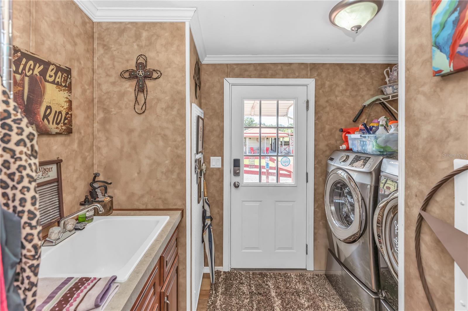 ACREAGE & UNREC - Residential