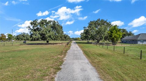 Tiny photo for 28321 Shirley Shores Road, Tavares, FL 32778 (MLS # G5103182)