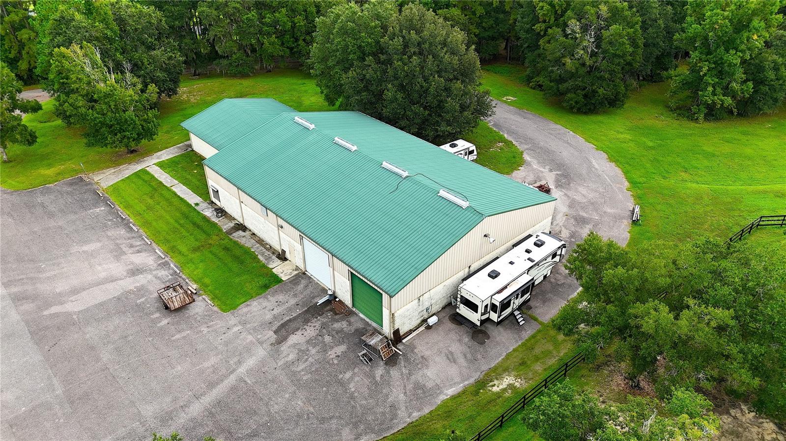 21930 & 21890 NE HWY 27