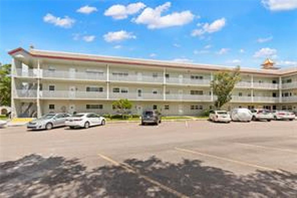 Photo of 2260 Costa Rican Drive #26, Clearwater, FL 33763 (MLS # W7889109)