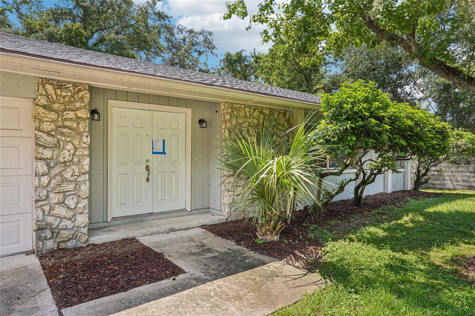 2518 BON AIR DRIVE
