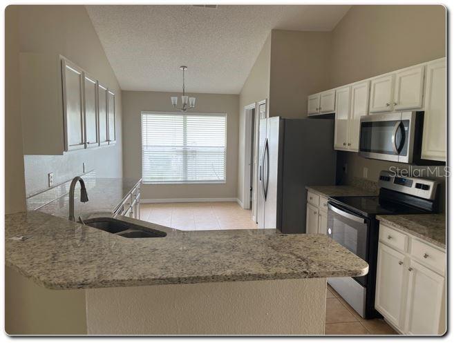 EAGLE POINTE PH 03 - Residential