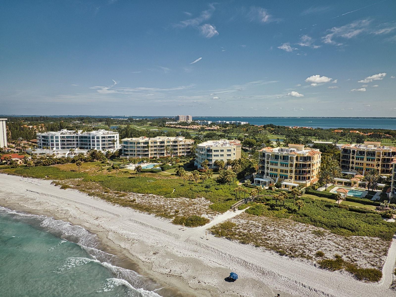 VILLA DI LANCIA PH 1 - Residential