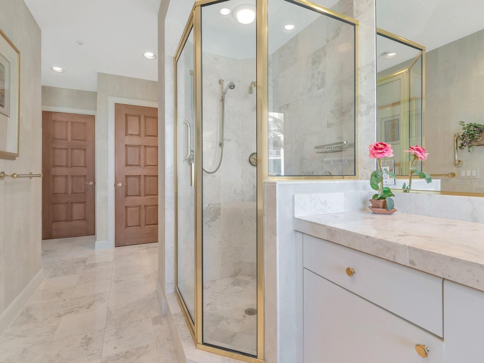 VILLA DI LANCIA PH 1 - Residential