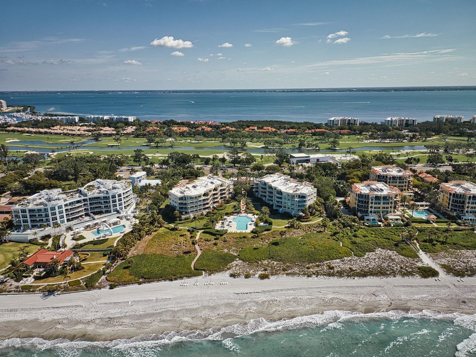 VILLA DI LANCIA PH 1 - Residential