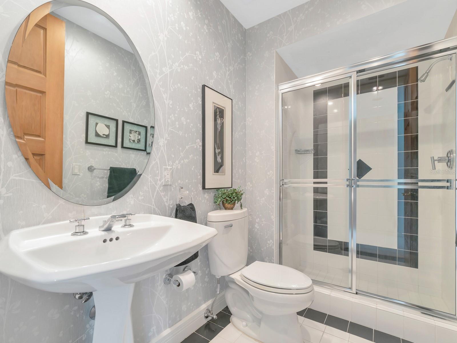 VILLA DI LANCIA PH 1 - Residential