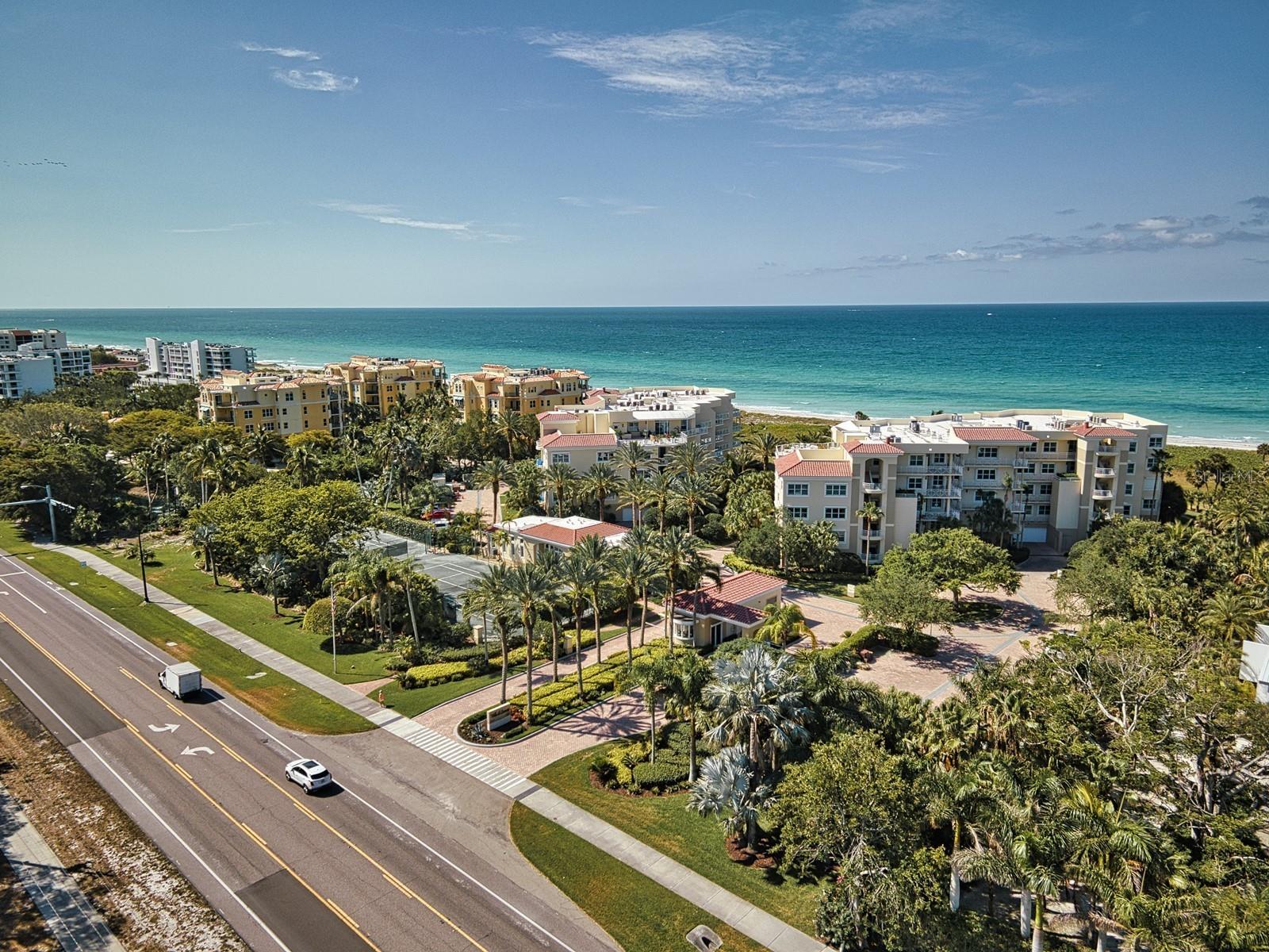 VILLA DI LANCIA PH 1 - Residential