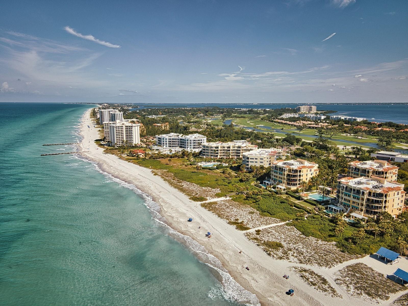 VILLA DI LANCIA PH 1 - Residential