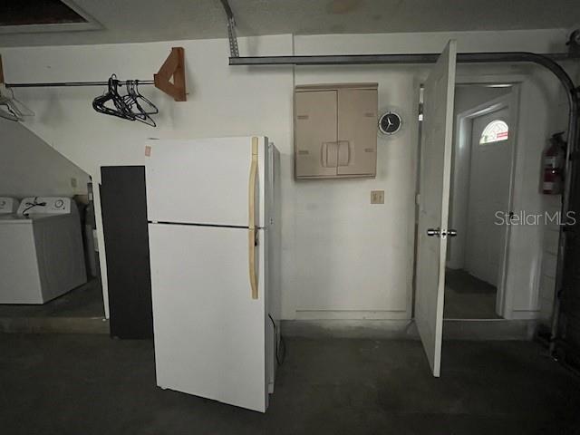 BEL AIRE PINES - Residential