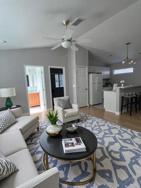 BEL AIRE PINES - Residential