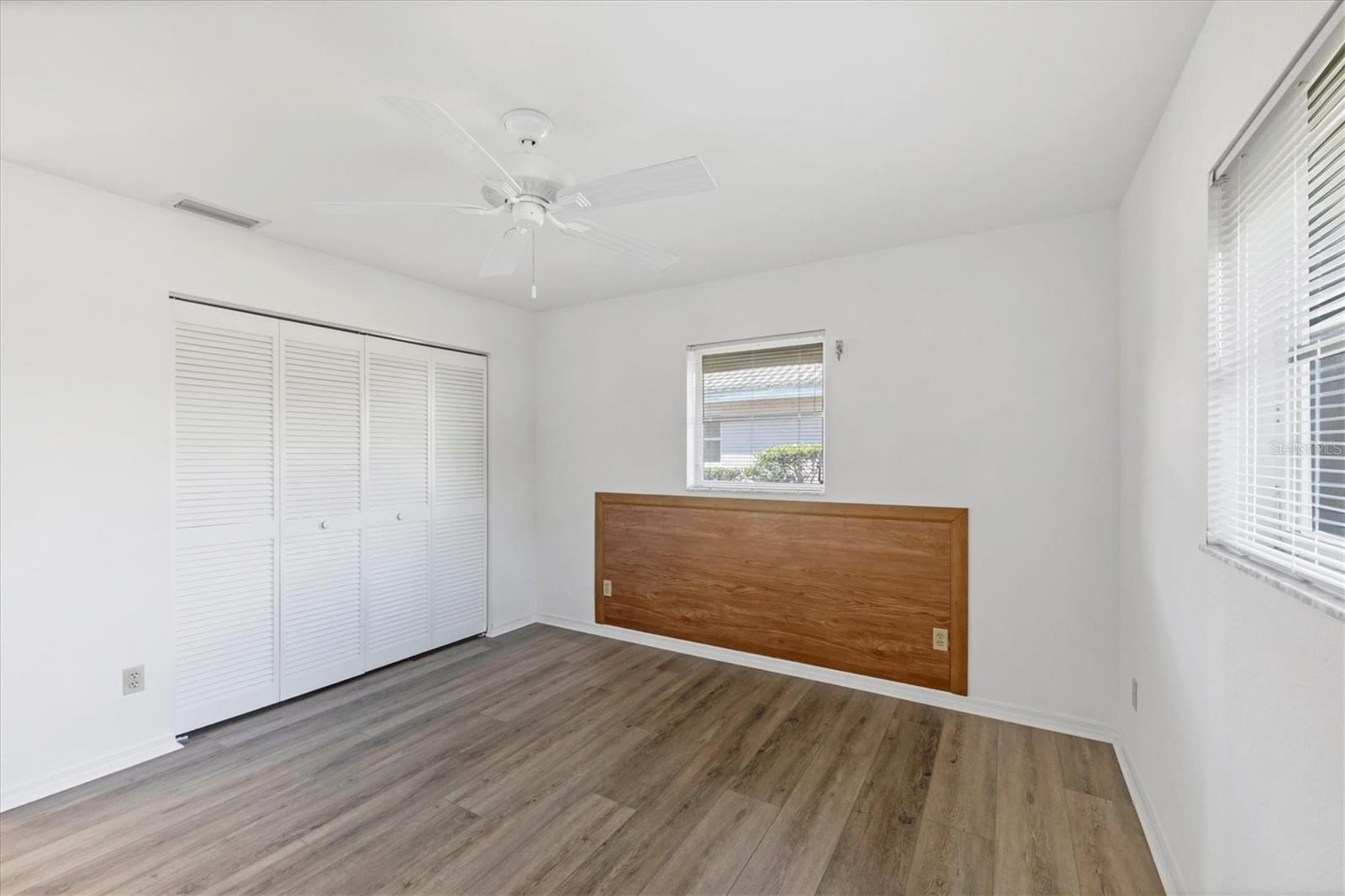 QUAIL LAKE - Residential